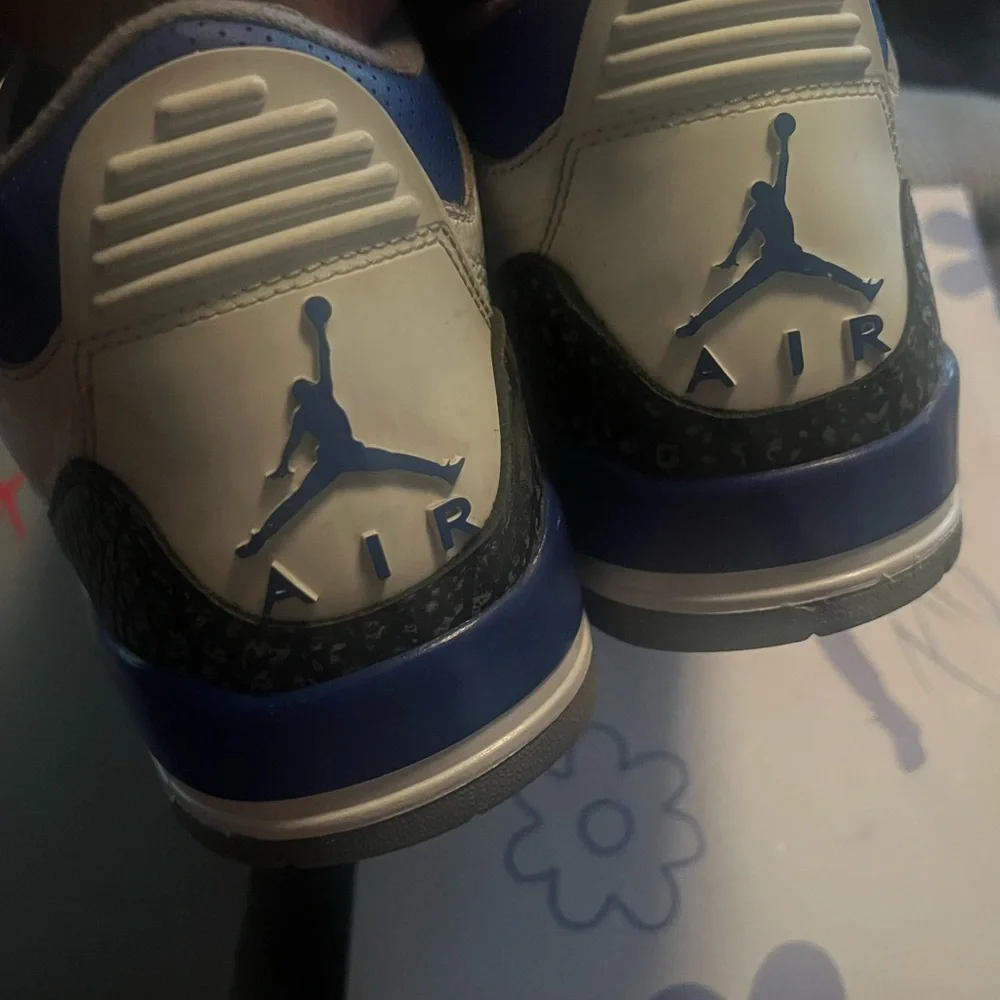 Air Jordan racer blue 3 size 10 - Picture 4 of 6